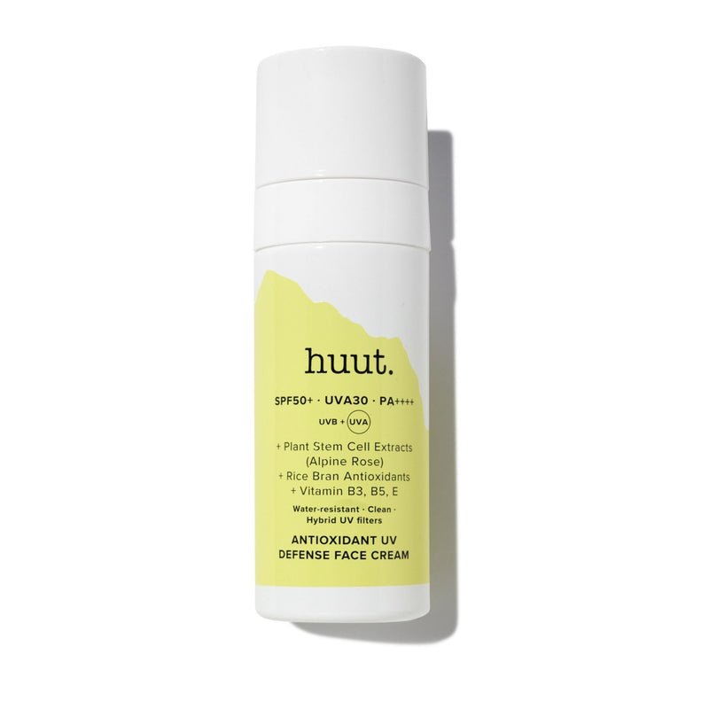SENSITIVE AND OIL-FREE SUN FLUID SPF50+
