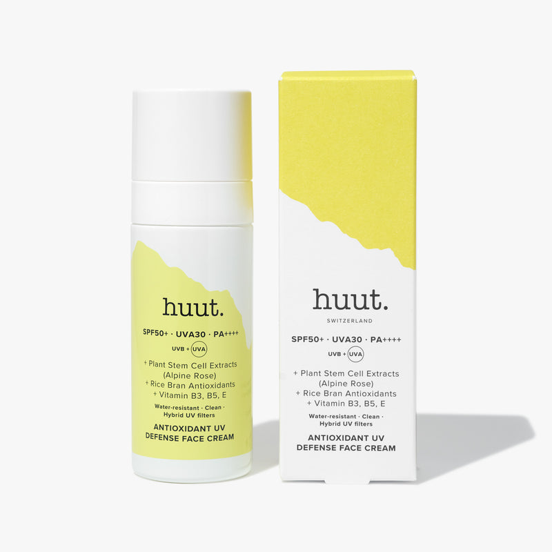 SENSITIVE AND OIL-FREE SUN FLUID SPF50+